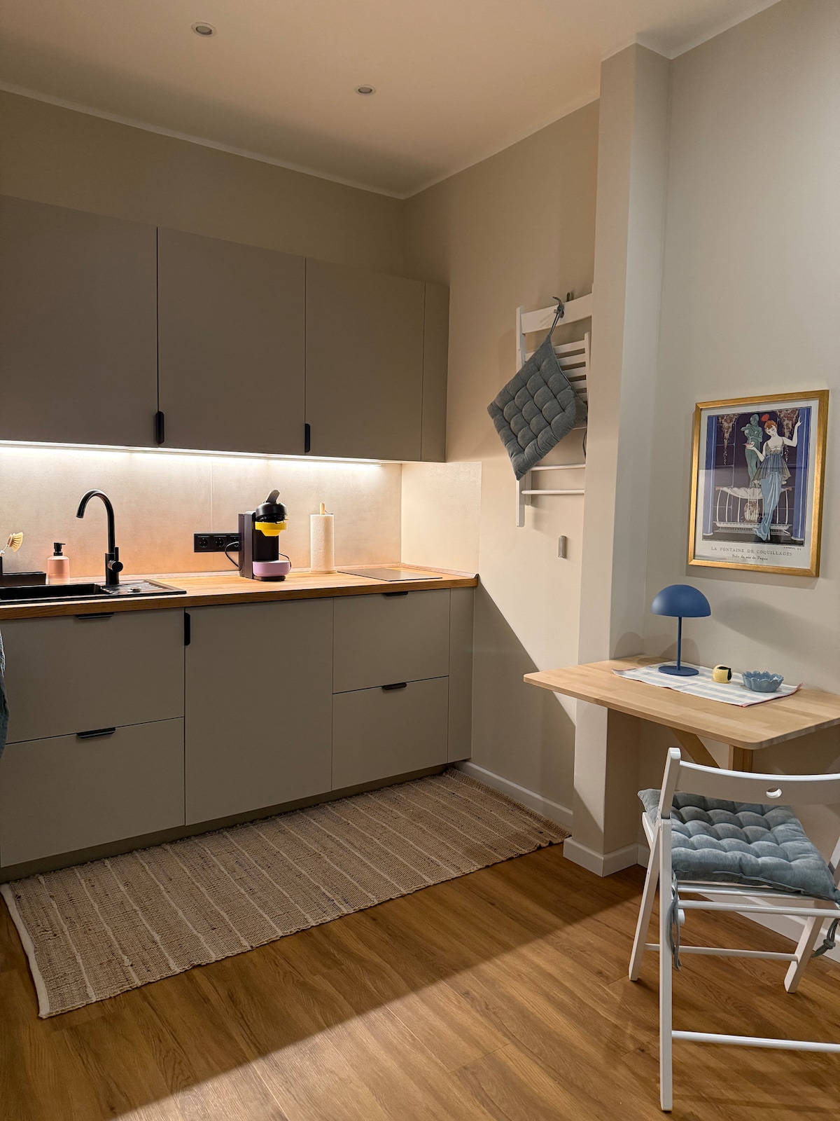 Top performing Airbnb: Stylish apartment "Petit Hygge" in Lübeck