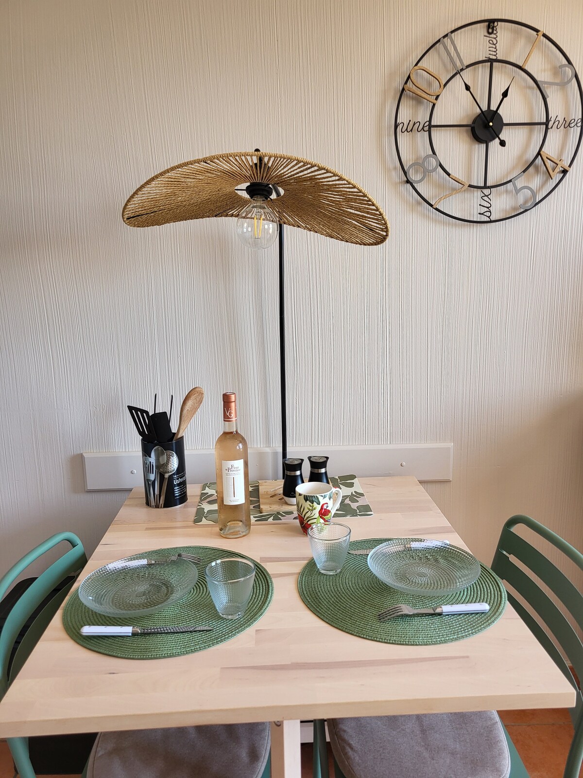 Airbnb performant: Sea view apartment with pool
Comfort air conditioning.
2-star rating à Roquebrune Sur Argens
