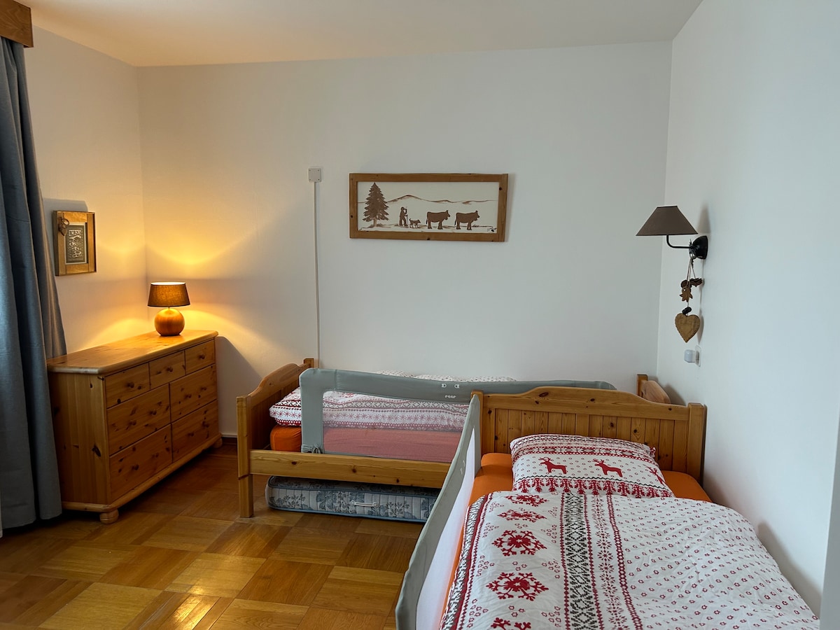 غرفة النوم 2