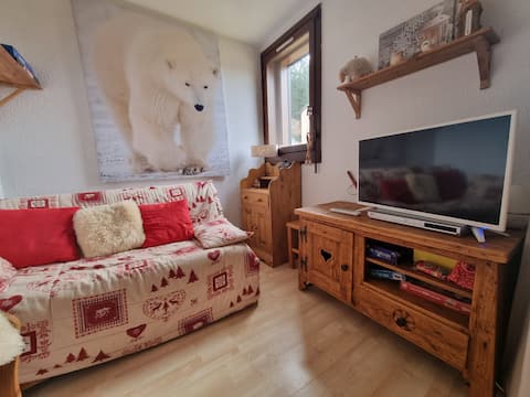 Top Airbnb: Apartment 6 people at the foot of the slopes in Lélex
