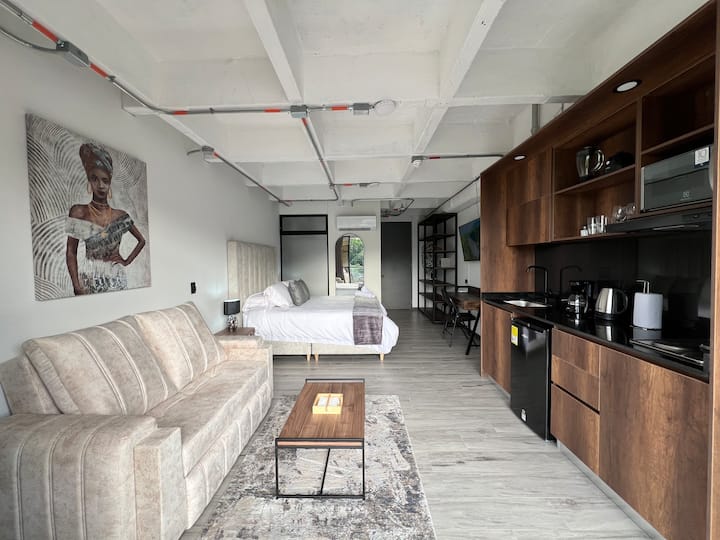 Lujosa Suite Cerca Aeropuerto. - Pereira, Colombia