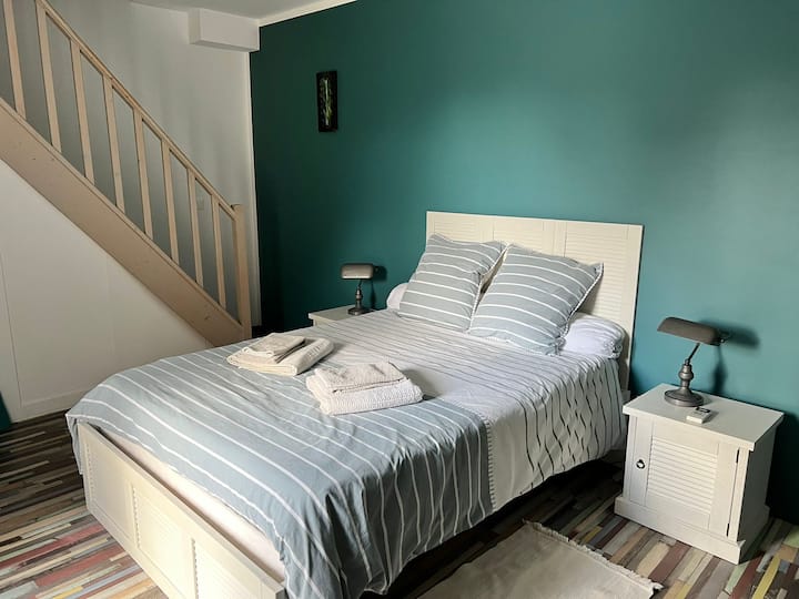 საძინებელი 1