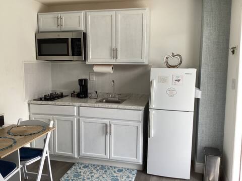 Top performing Airbnb: Quiet studio in Miramar in Miramar