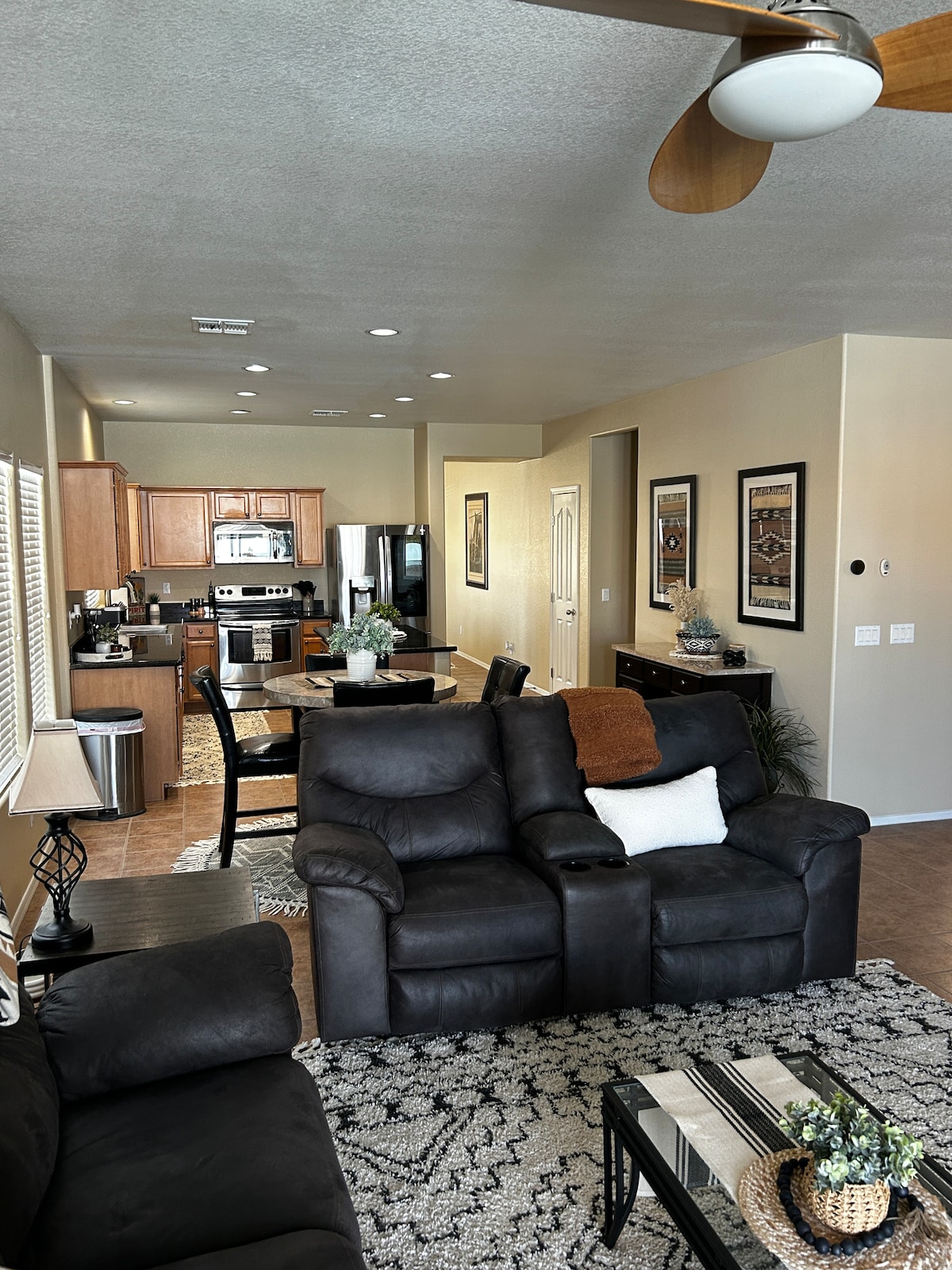 Top Airbnb: 4 Bedroom Home with Private Pool in San Tan Valley