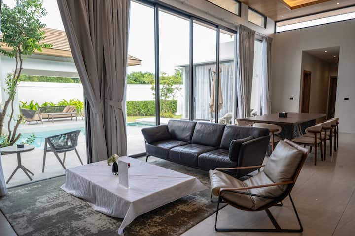 89/11 Mouana Residence Songkhun New 5br Pool Villa - Phuket