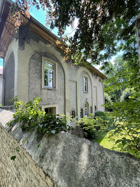 Château Ravet / landhuis in dorpje Bierges