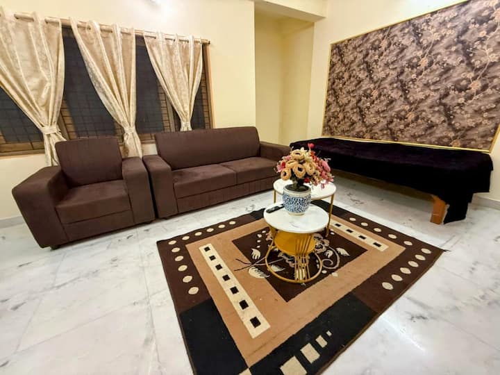 Cozy Home 4beds & 2a/c@hyderabad - Hyderabad