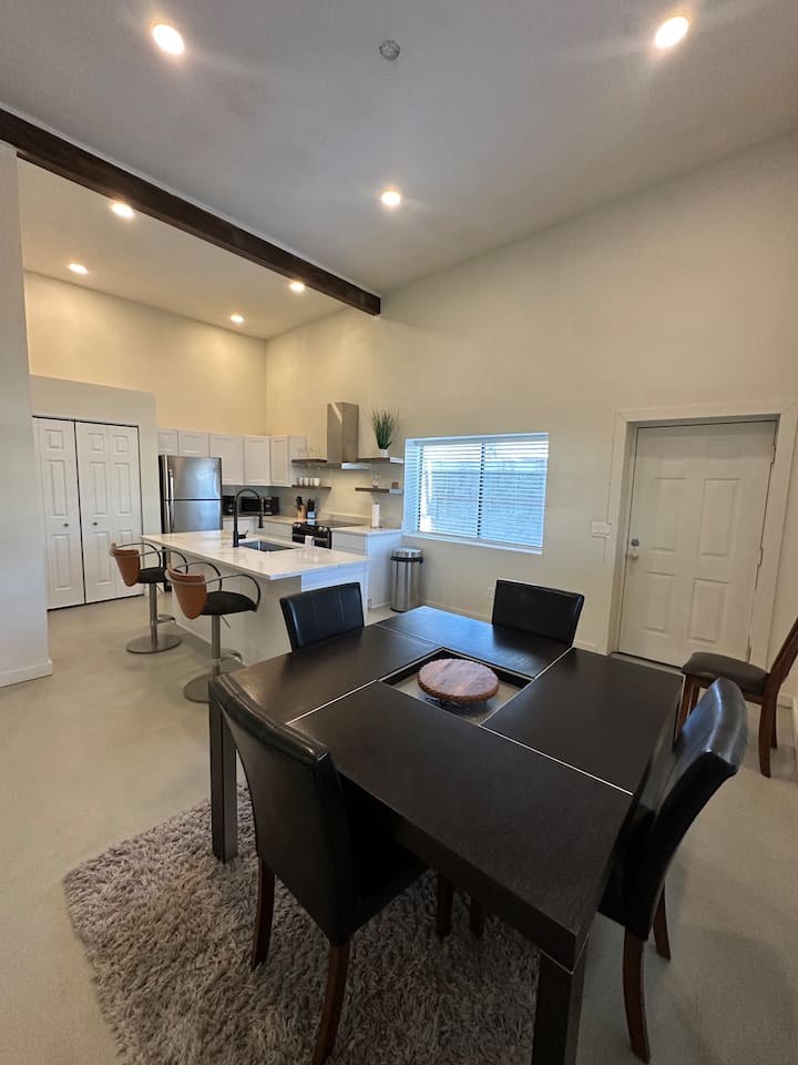 Modern Home Central Tucson - Tucson
