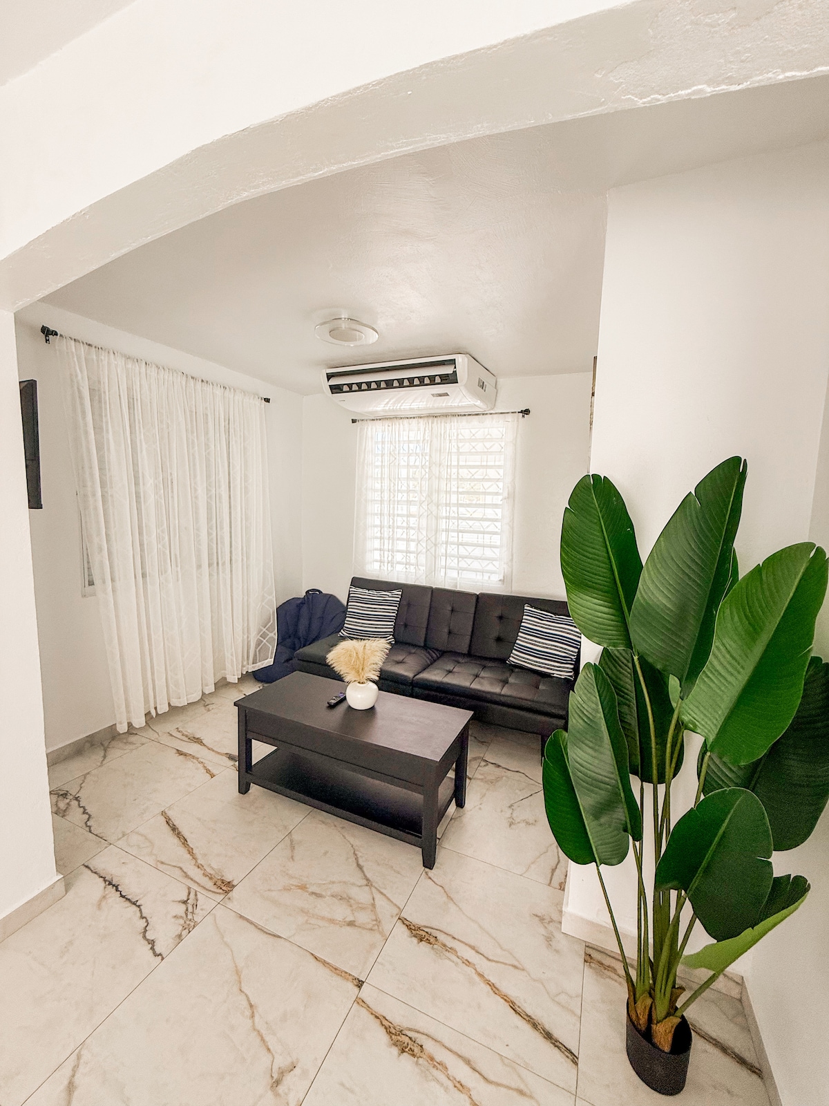Successful Airbnb property: Casa Soluna in Arecibo