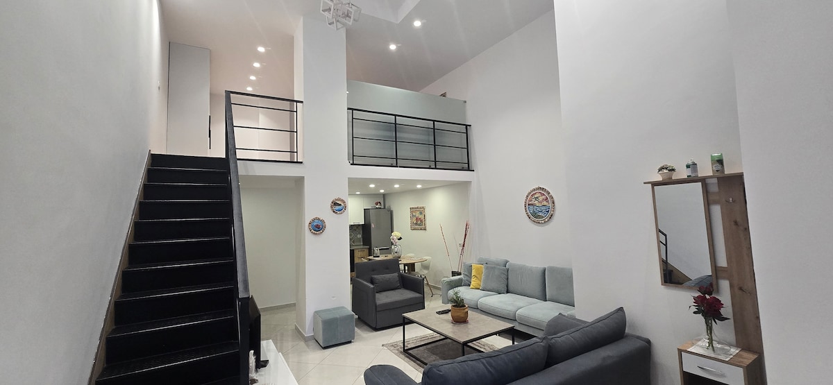 Listing 1355857405177431370