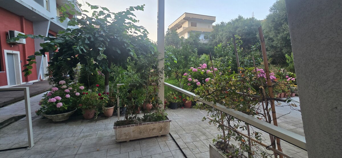 Listing 1355857405177431370