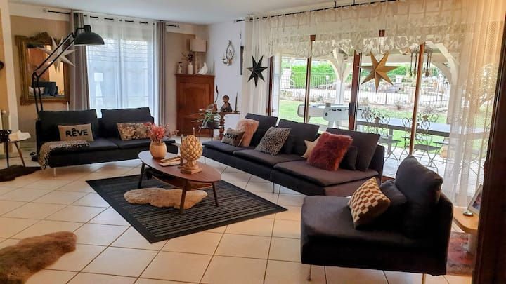 Maison Familiale Avec Piscine - Chalon-sur-Saône