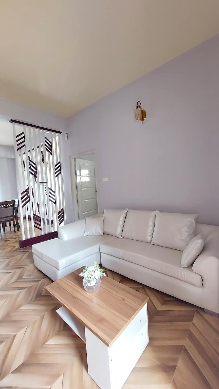 Samaphi Homestay Level 1 - 실롱