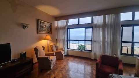 Top performing Airbnb: Oceanfront, spacious in Rio De Janeiro