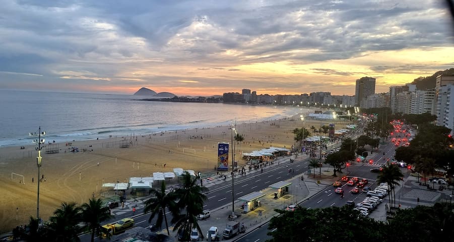 Frente pro mar, amplo