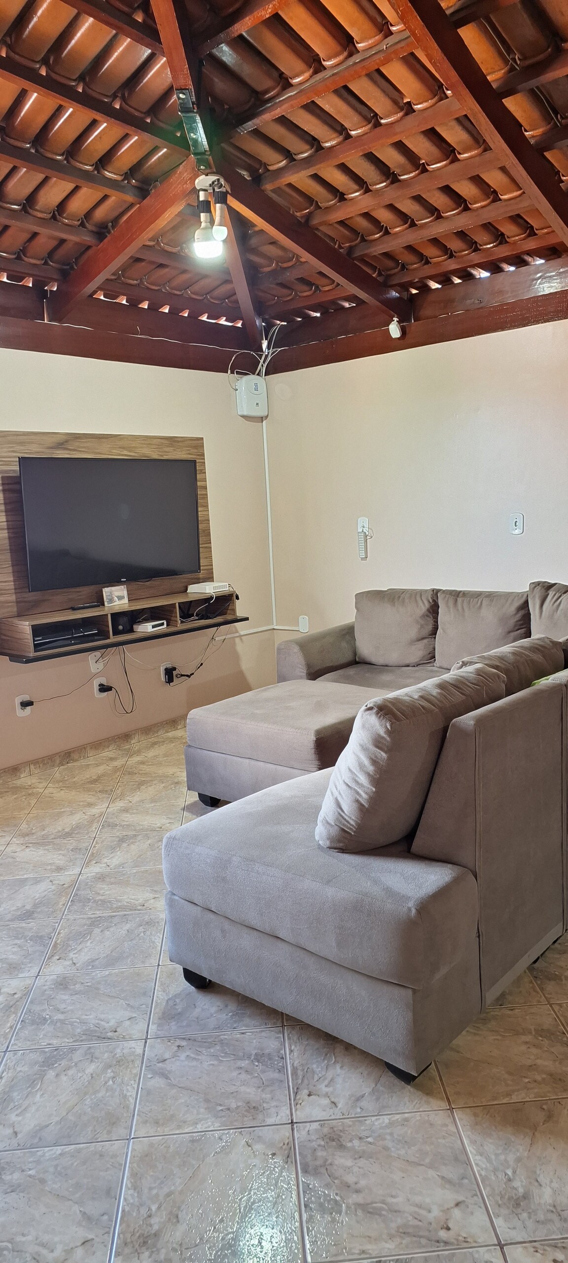 Imóvel de sucesso: Retreat with air conditioning and barbecue area | 2 min from Ranchão em Barreiras