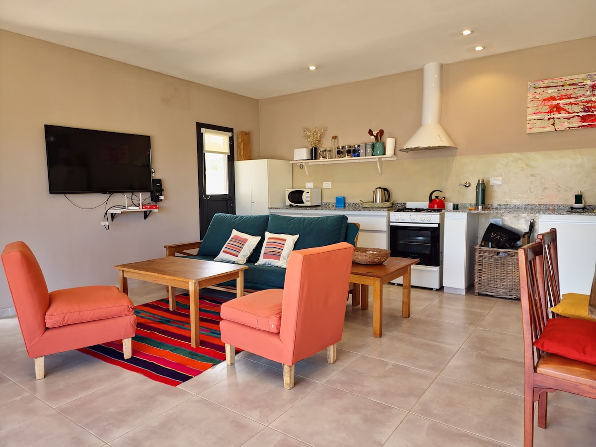 Successful Airbnb property: Accommodation in La Cumbre to enjoy in Villa Giardino