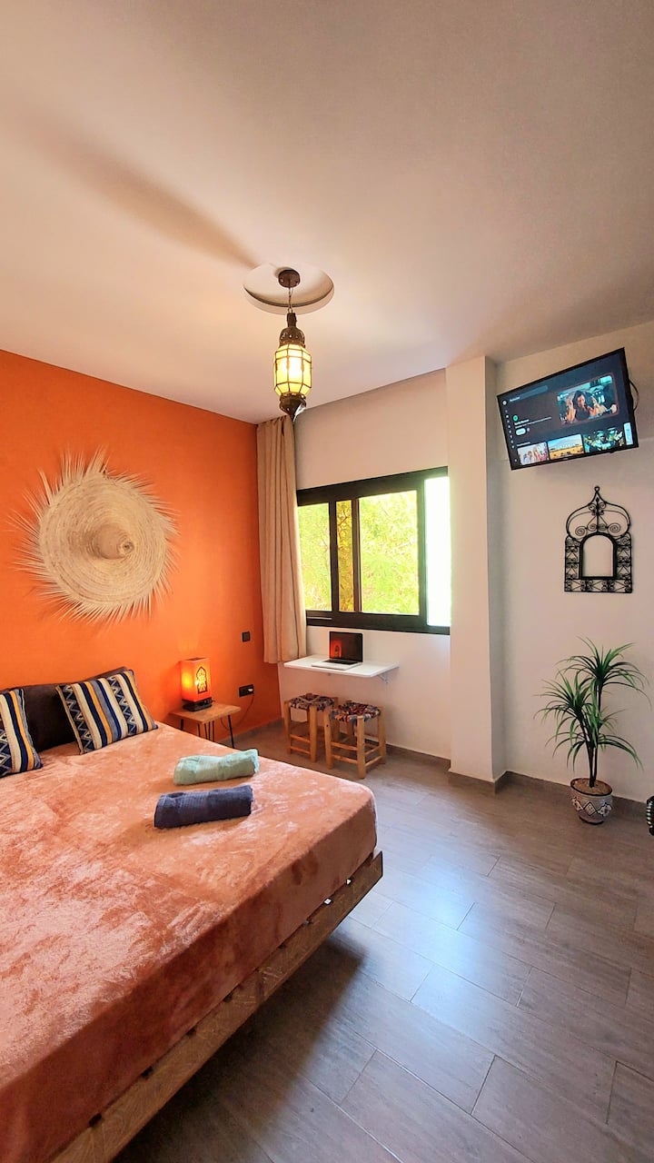 Studio Privé Chambre Sdb - Plage 5 Minutes à Pied. - Agadir