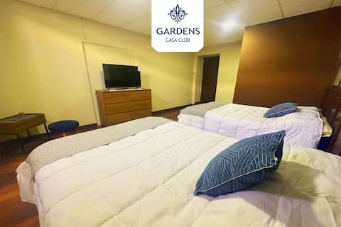 Experience Sucre from the center