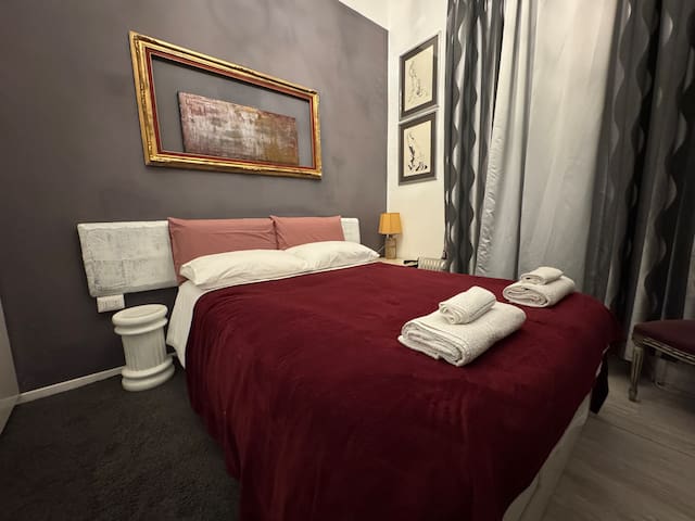 Luxury Apartment next to Vatican gallery image 2