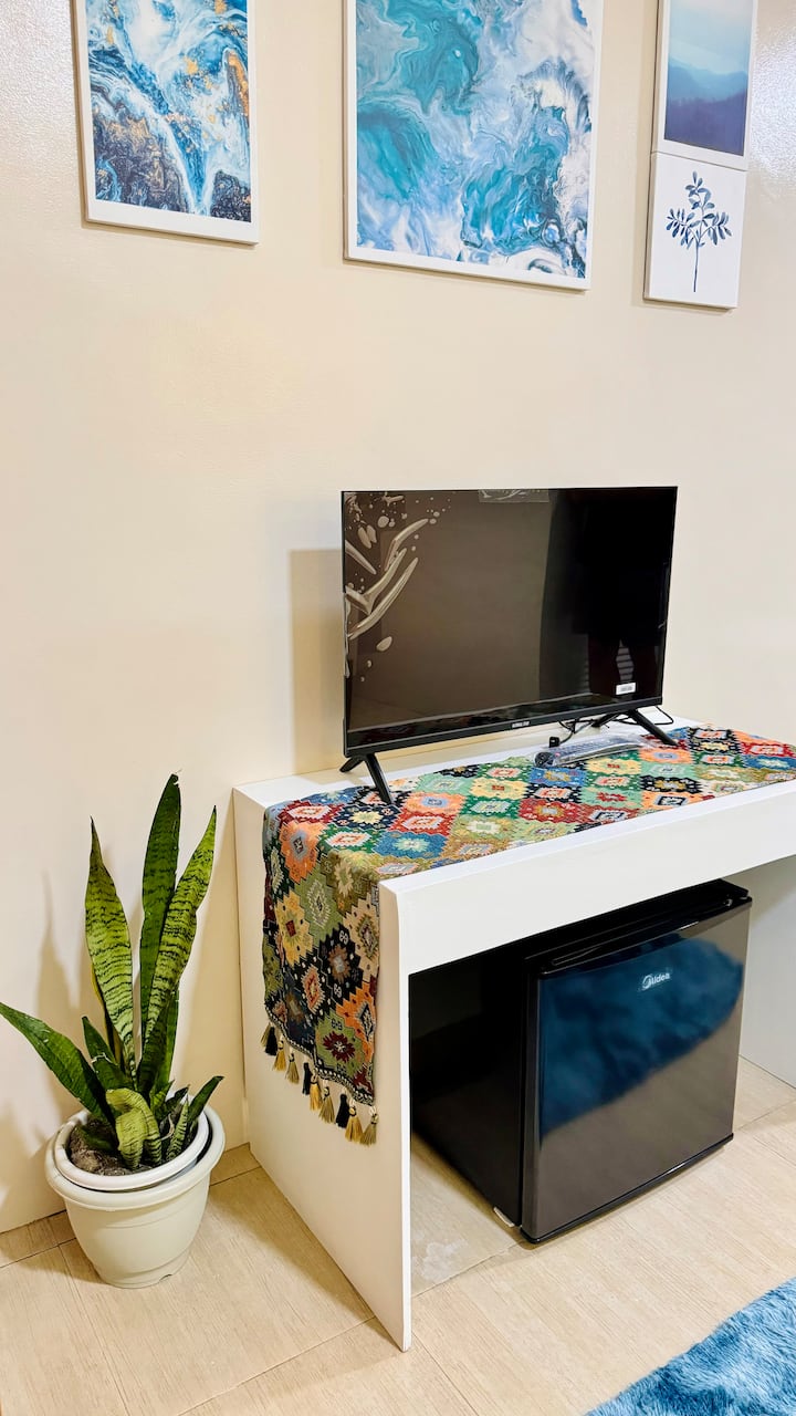 Emeraldlodge-ac,wifi,netflix,balcony,pet-friendly - Olongapo