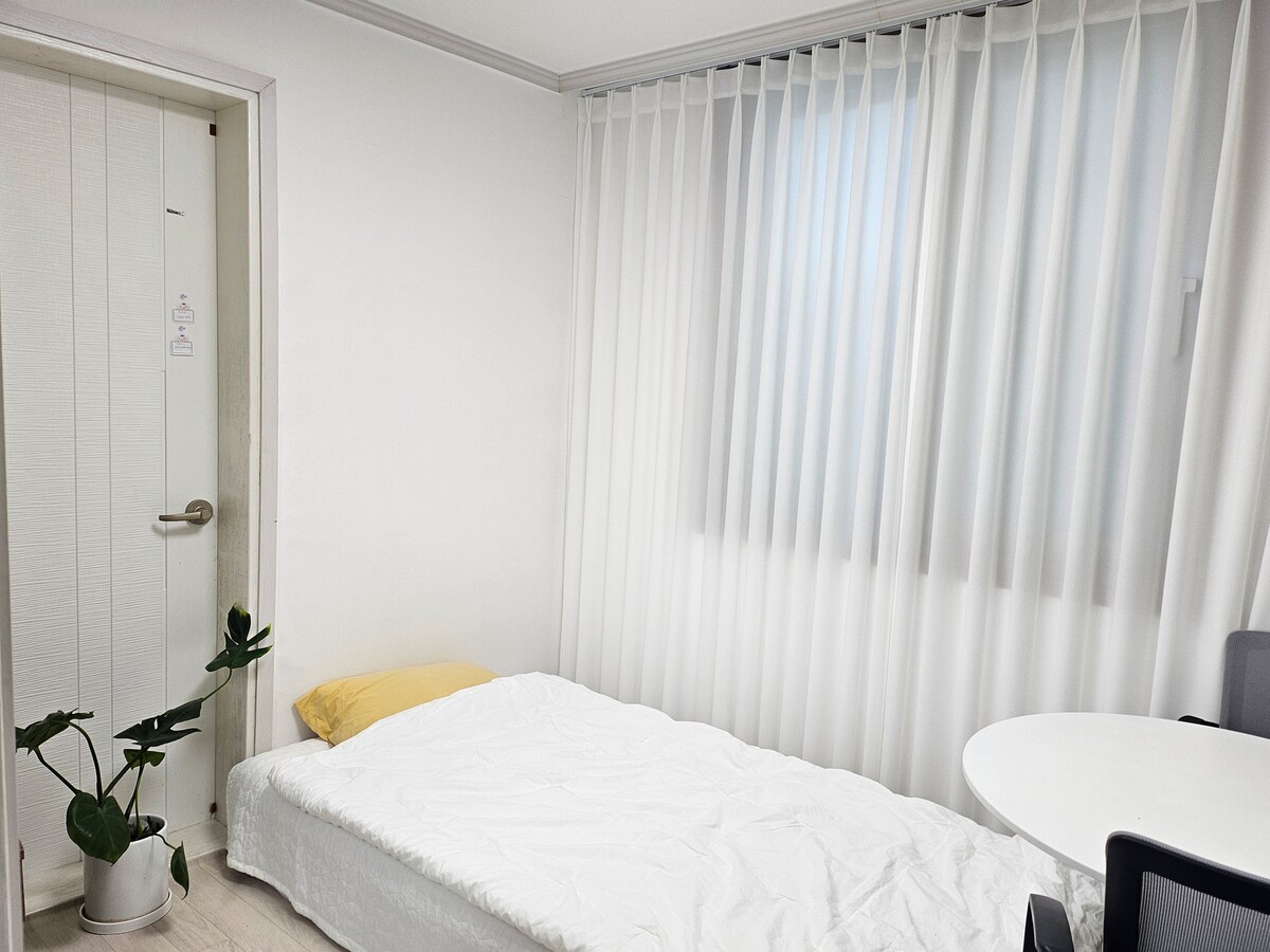 საძინებელი 3