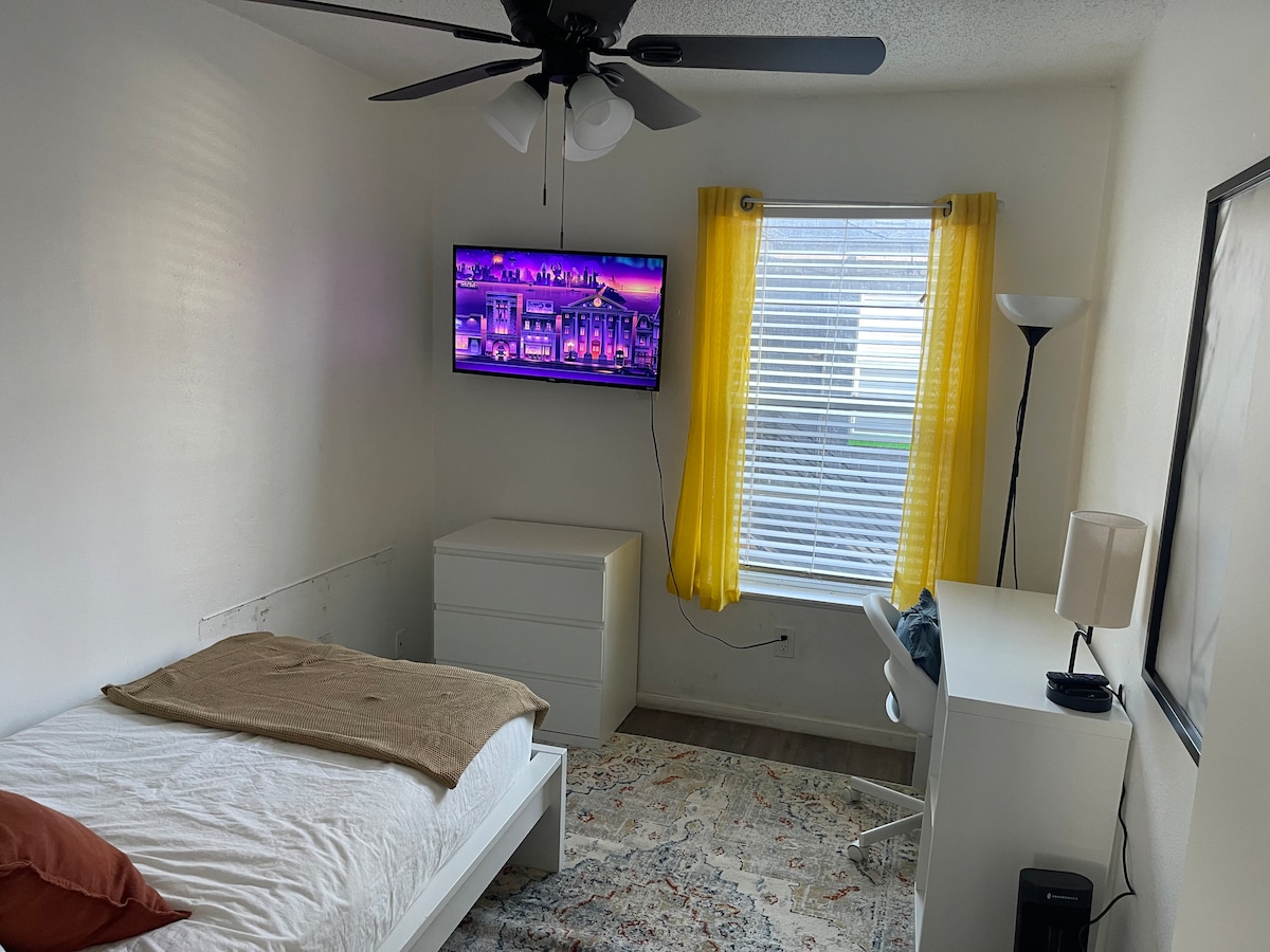 Bolm Apt 20A