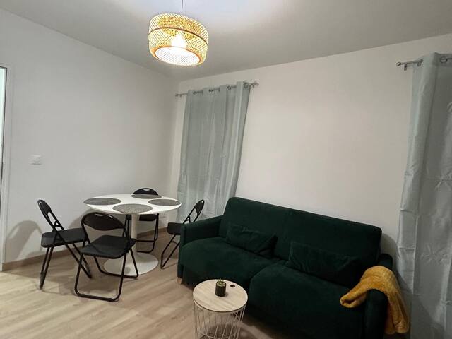 Cyril & Léa managed Airbnb listing 1