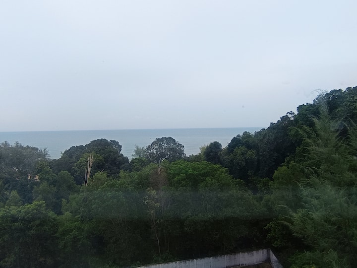 Hidanah Seaview Homestay Pantai Pelindung - Kuantan
