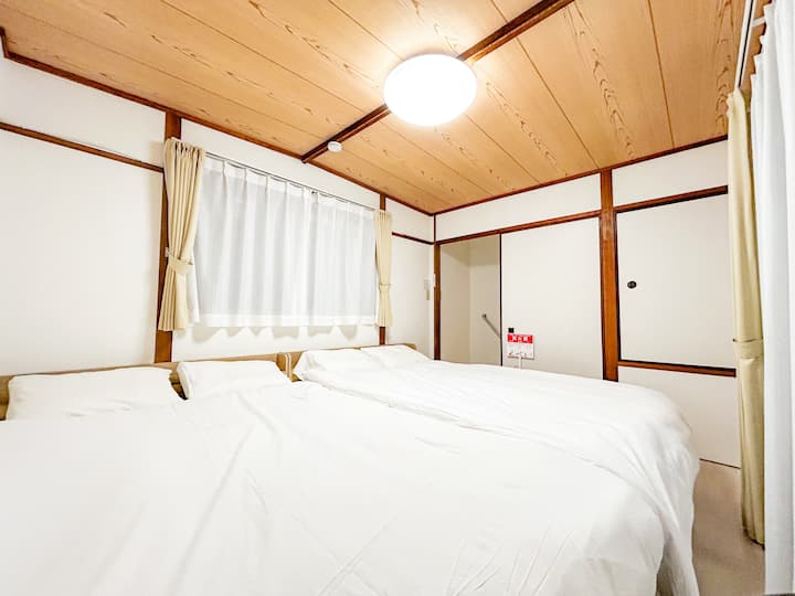 Спална соба 2