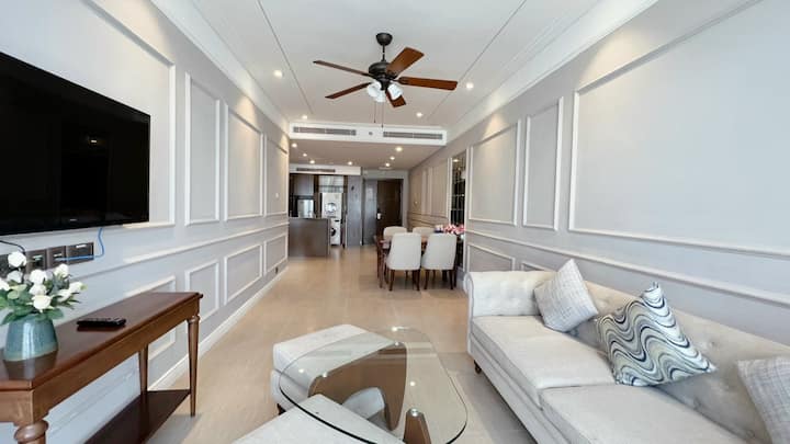 2 Brs Luxury Condo Whit Balcony Sea View/free Pool - Đà Nẵng