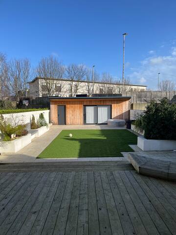 5 Bedroom House in Dublin 9 gallery image 2