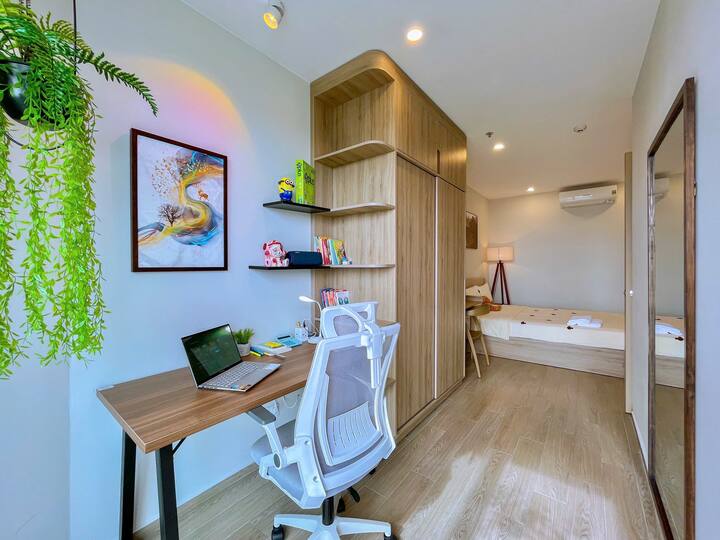 Workspace evidence from Apt 1br suite “NG - Pool