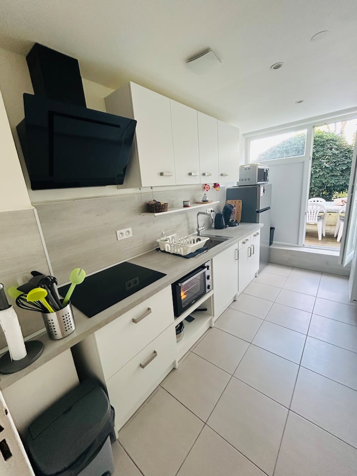 Spacieux T3 - Terrasse 25m2 ! Fibre - La Grande-Motte