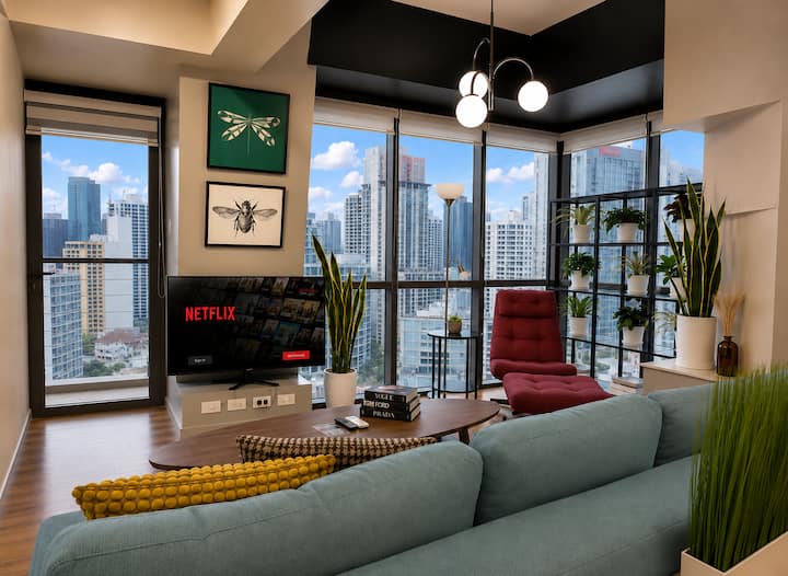 3BR Greenbelt Family Home @ Mosaic Tower
