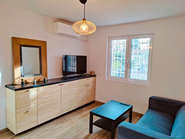 Duplex Terrasse Au Calme | Clim & Wifi - Montpellier