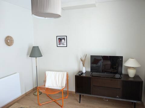 Popular Airbnb listing: Cozy house close to Grands Buffets in Narbonne