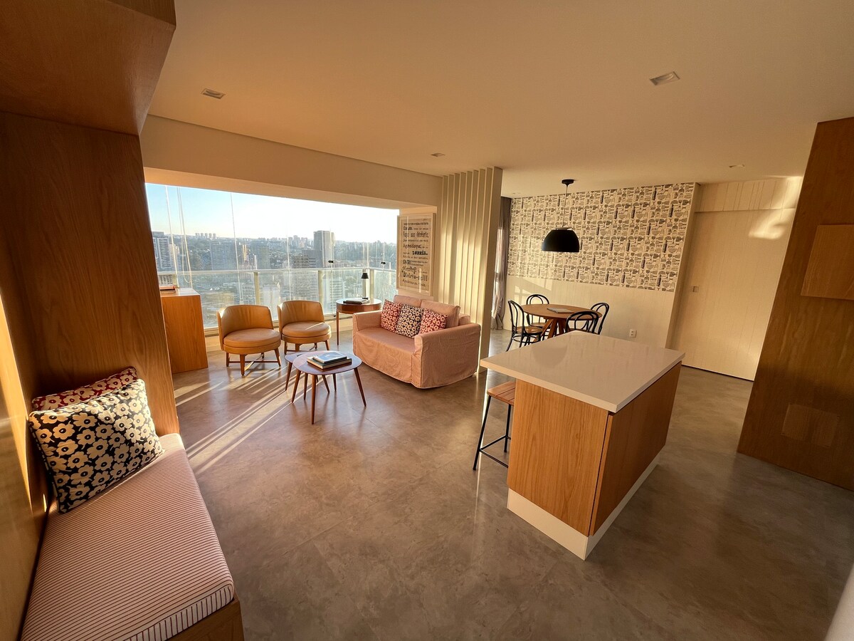 Imóvel de sucesso: Amazing View - 62 m² Apartment - 10 min to Butantã Metro Station em Butantã