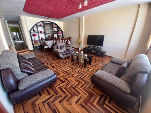 Popular Airbnb listing: Large 2nd floor apartment in Lambayeque