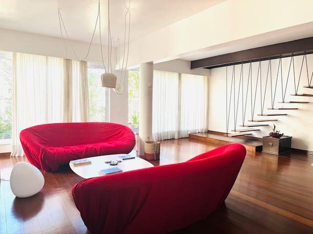 Spacious 180 m² Apt – luxury, comfort & design