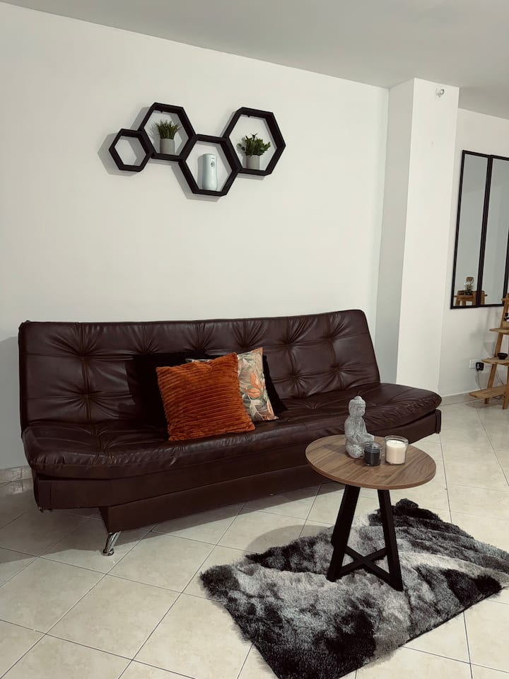 Apartamento Familia 3 Camas/wi-fi/parqueo/lavadora - Medellín