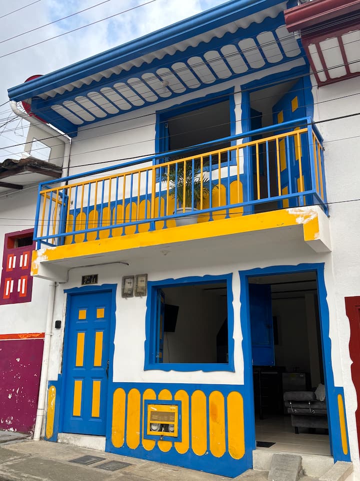 Casa Azul-apartamento En El Centro De Salento/wifi - Salento