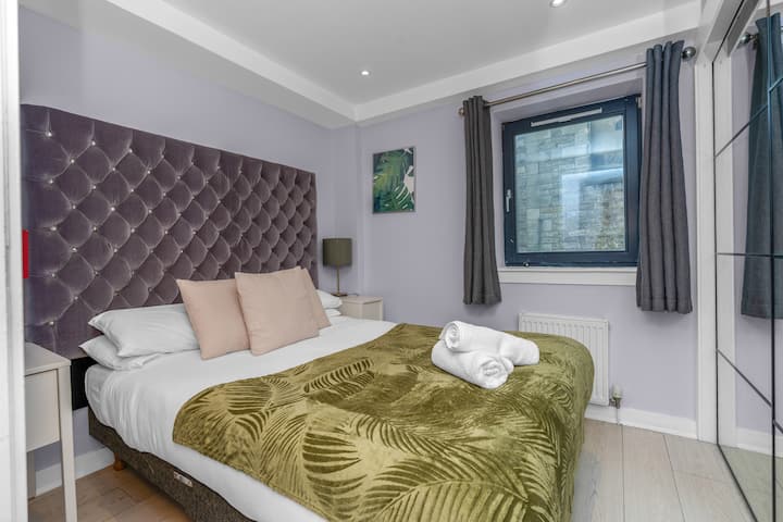 Beautiful Old Town Hideaway - Edinburgh