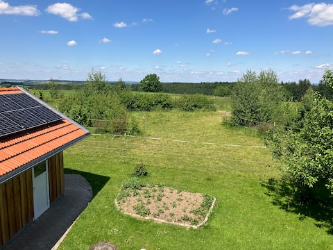Top Airbnb: Two-bedroom flat with views of the Alps in Traunstein