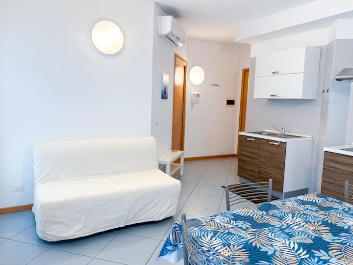 R&v Apartment - Civitanova Marche
