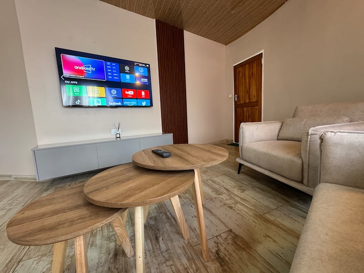 Unit 11 The Prestige Suite Borrowdale - Zimbabwe