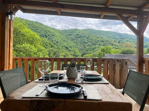 Cozy cottage, mountain view