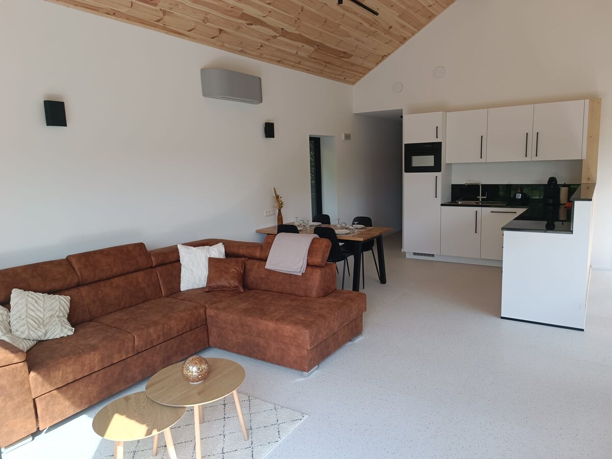 Popular Airbnb listing: Franco gîte (Francorchamps) in Stavelot