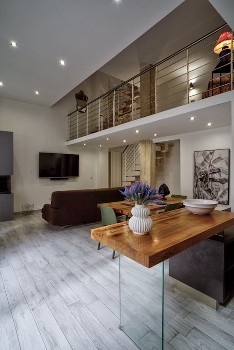 ALIVI Independent with terrace