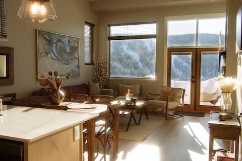 Sunnyslopes Retreat